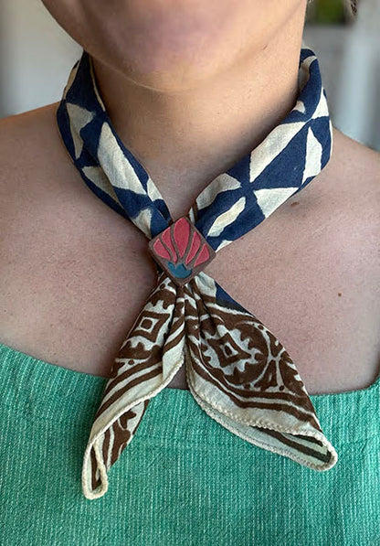 Pasapañuelo - Nouveau Bloom